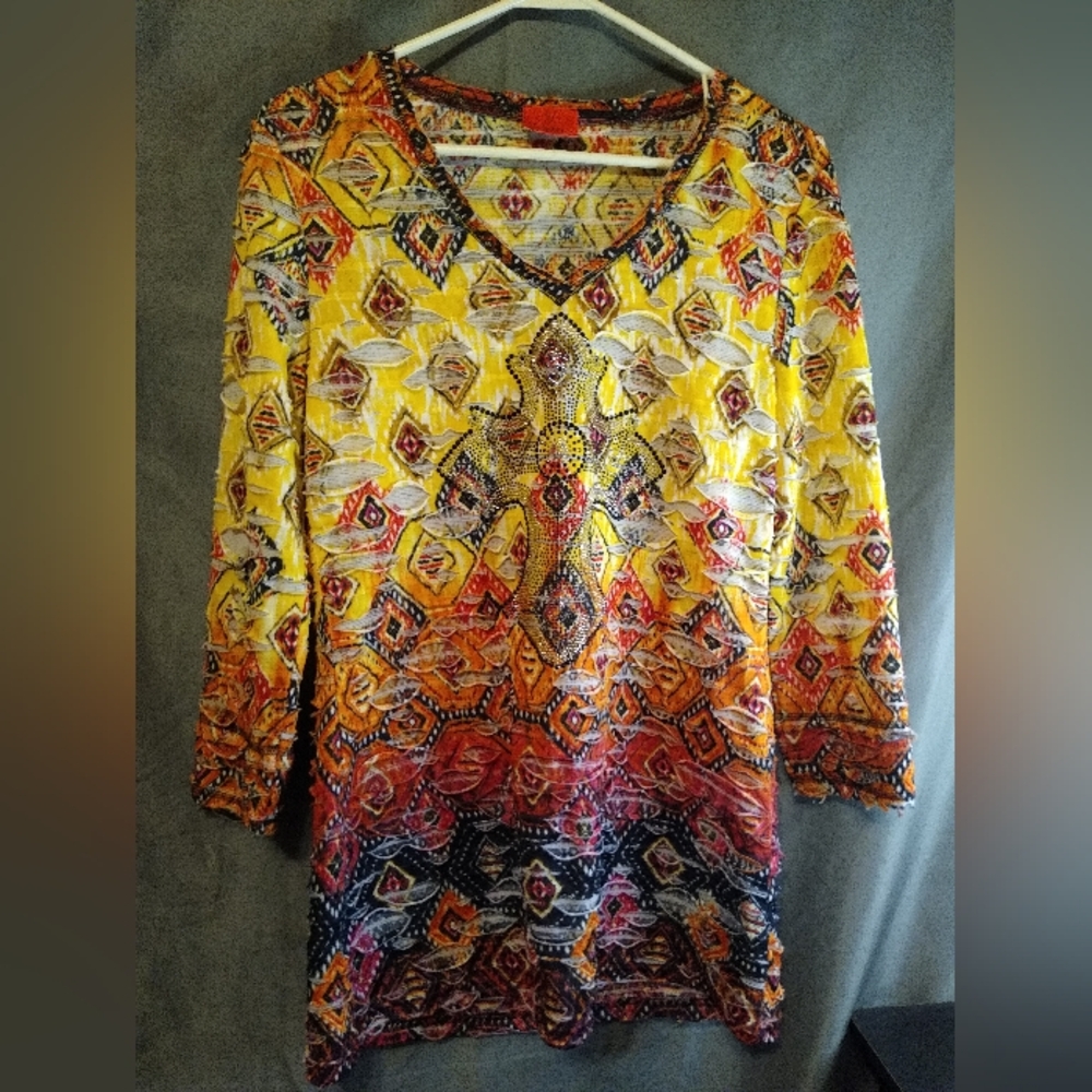 V Christina V-neck Embellished Multicolor Geometric Women's Top